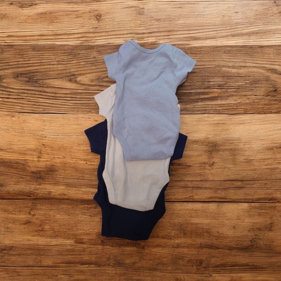 Nike Onsie Blue and White Lot Of 3 - Picture 2 of 5